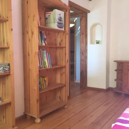 With 2 Bedrooms بيت للعطل