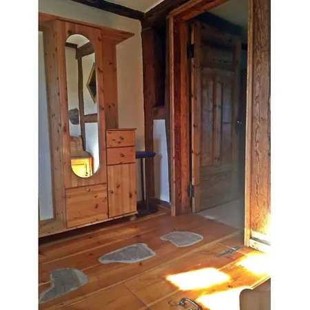 With 2 Bedrooms بيت للعطل *
